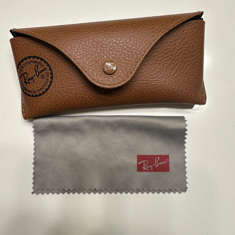 Ray-Ban Brown Leather Glasses Case with Cloth